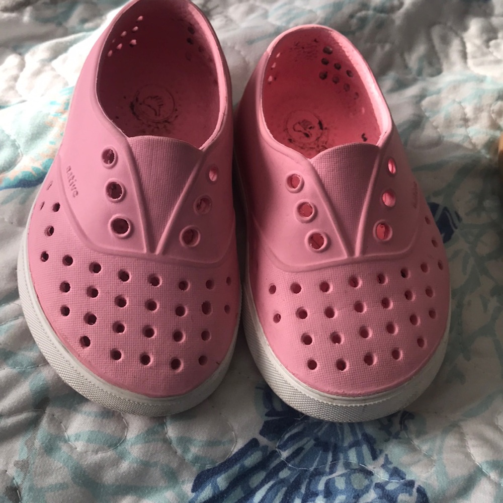 Toddler native shoes